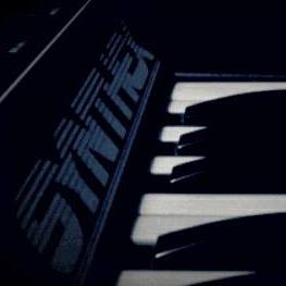 Elka Synthex